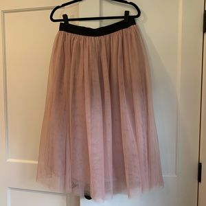 Blush tulle midi skirt
